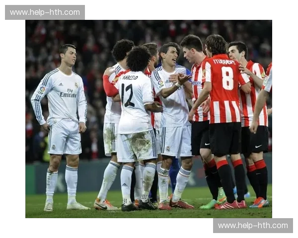 伯纳乌夜未央：皇马与阿尔梅里亚的绿茵对决，一场足球与激情交织的诗篇